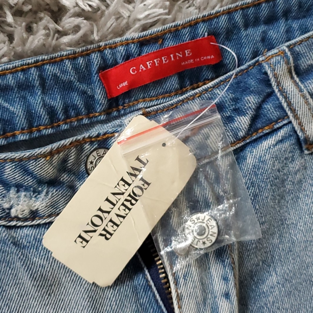 Distressed Shorts - Picture 3 of 3